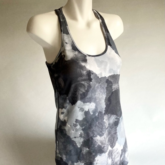 Lululemon Grey White Tank Top size 6 - Picture 5 of 10